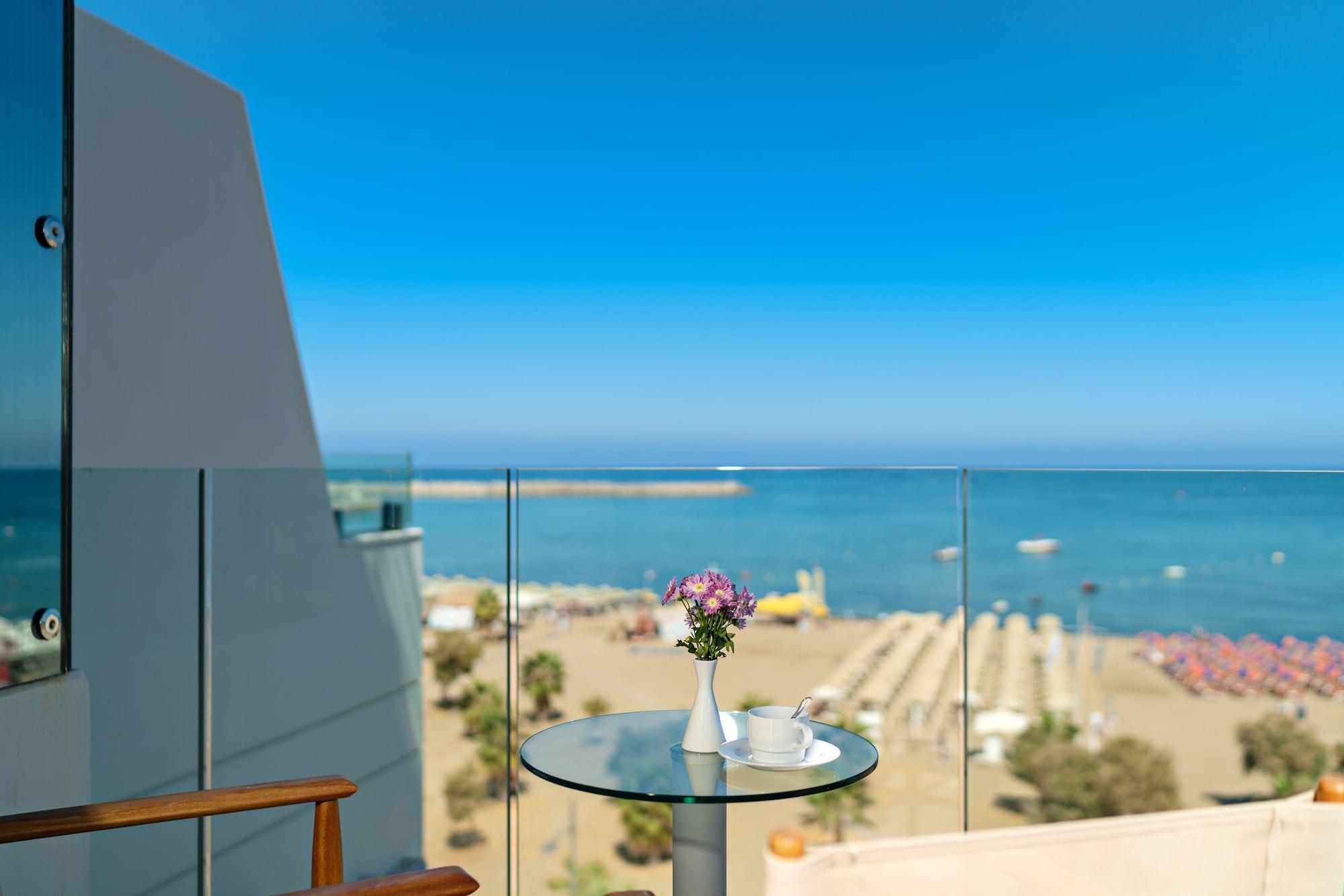 Kriti Beach Hotel Rethymno  Екстер'єр фото