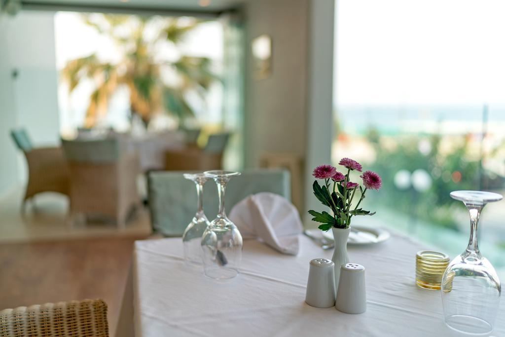 Kriti Beach Hotel Rethymno  Екстер'єр фото